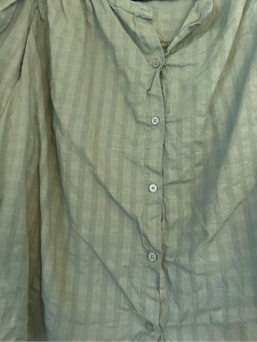 Old Navy Sage Green Button-Front Peasant Blouse - Picture 2 of 5